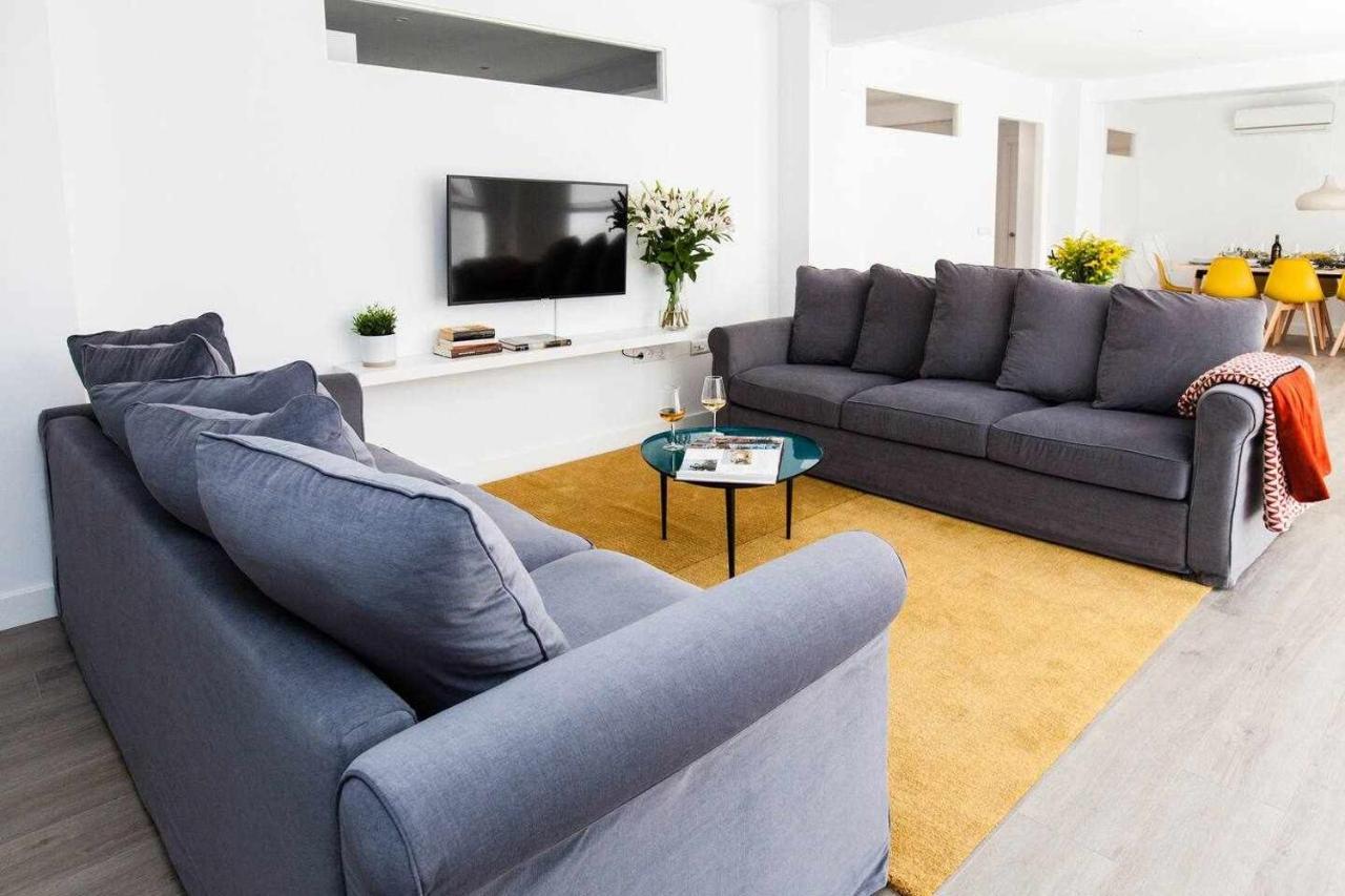Isg Apartments Downtown Family Haven Free Parking Spot إشبيلية المظهر الخارجي الصورة